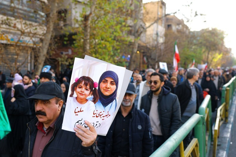 او را به جرم پرستاری سوزاندند او را به جرم پرستاری سوزاندند